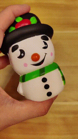 6 Piece Christmas Squishy Toy - Image 4