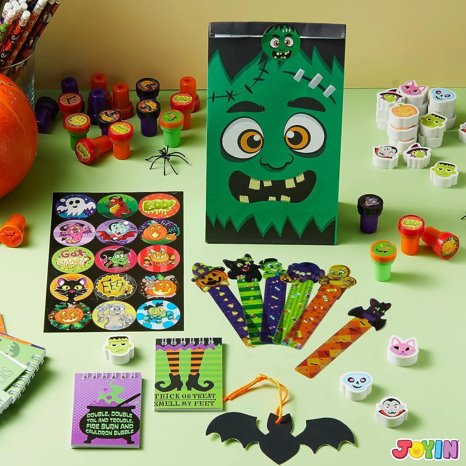192Pcs Halloween Themed Stationery Set - Image 7