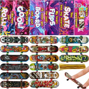 30 Packs Valentine’s Day Mini Finger Skateboards with Cards