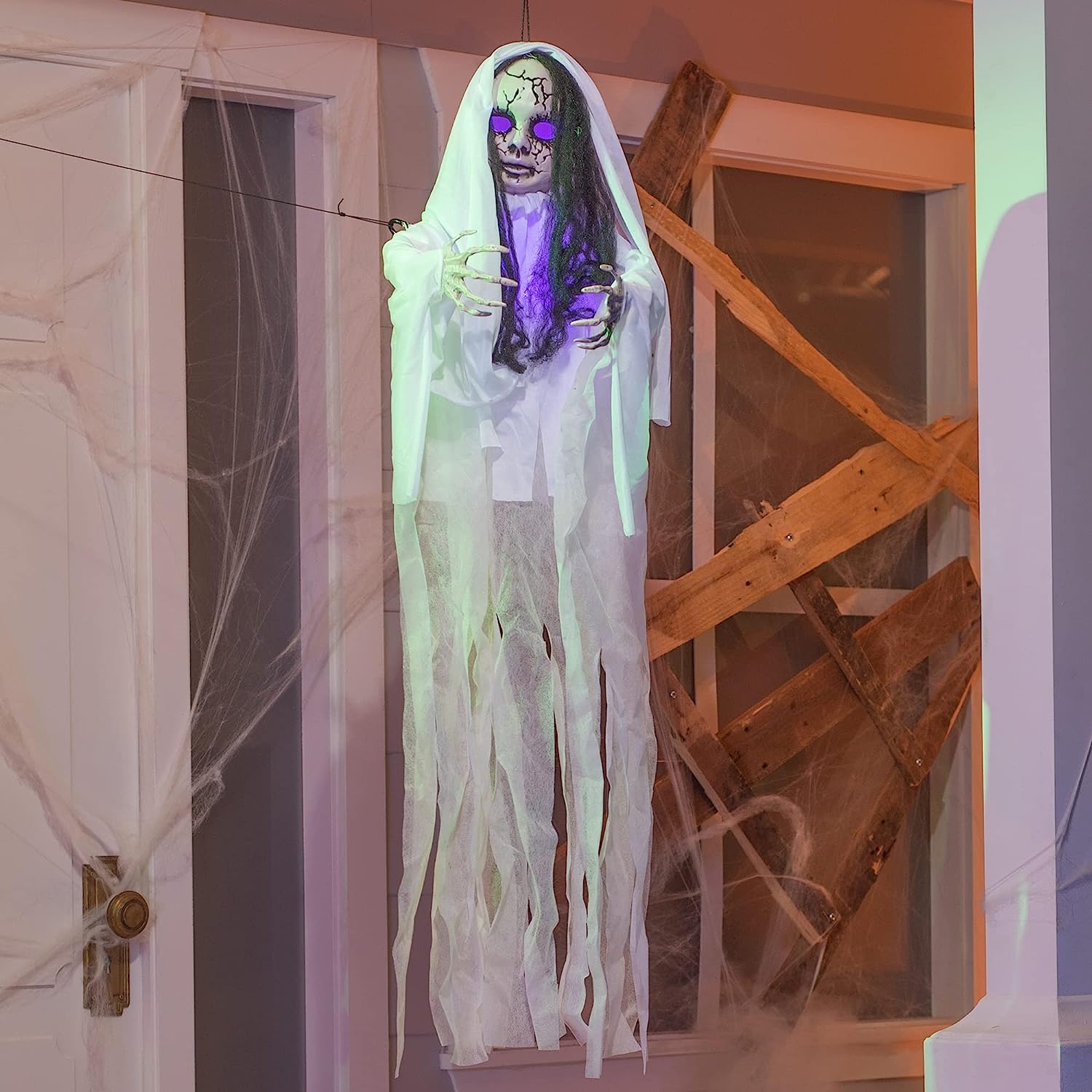 43in Ghost Girl with Light-up Head - Image 3