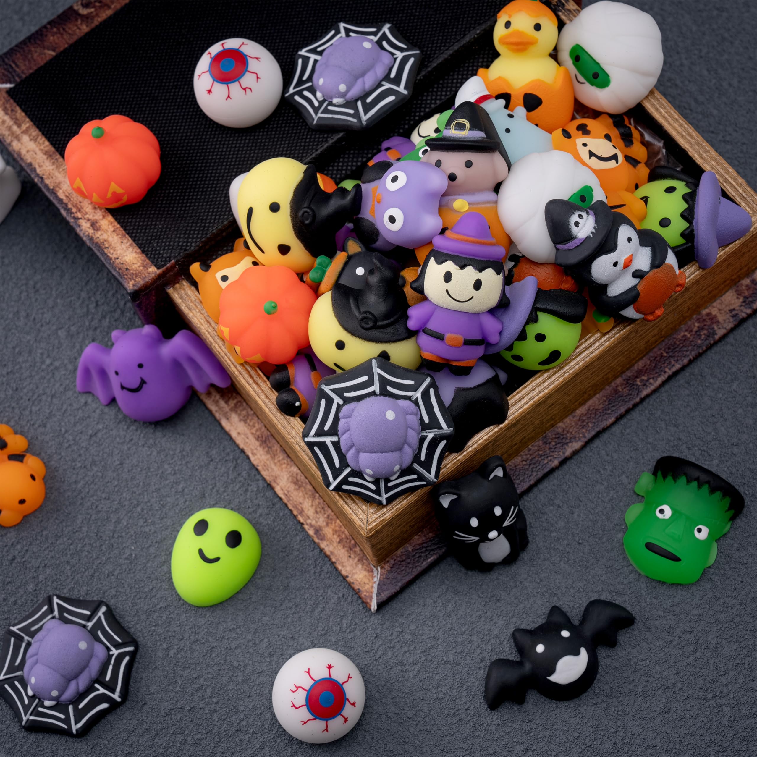 JOYIN 100-Piece Halloween Mochi Squishy Toys Set - Image 8
