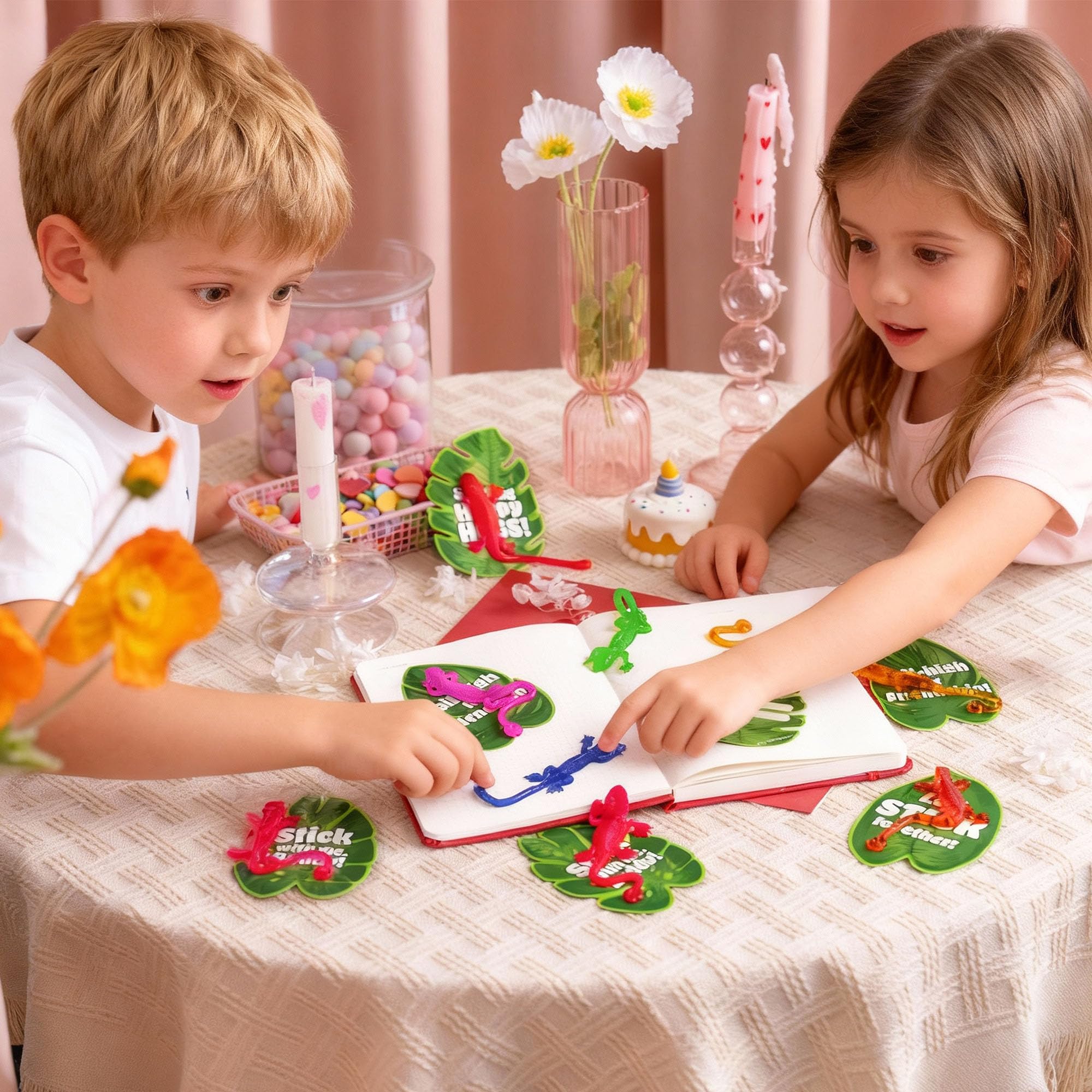 JOYIN 28 Pcs 3 Valentine’s Day Sticky Lizards with Cards for Kids in 7 Colors & 4 Card Designs - Image 6