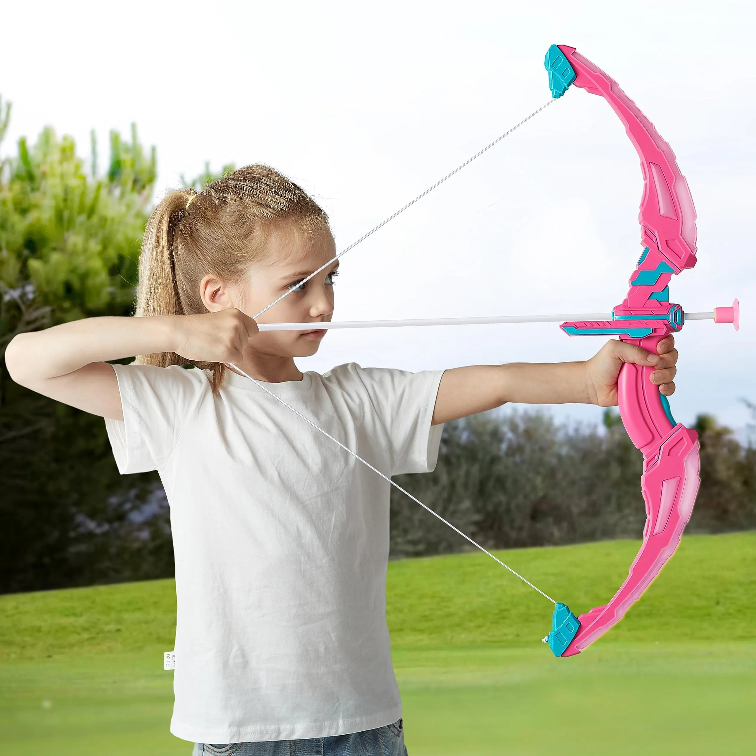Kids LED Light Up Archery Toy Set with Suction Cup Arrows, Target & Arrow Case - Image 3