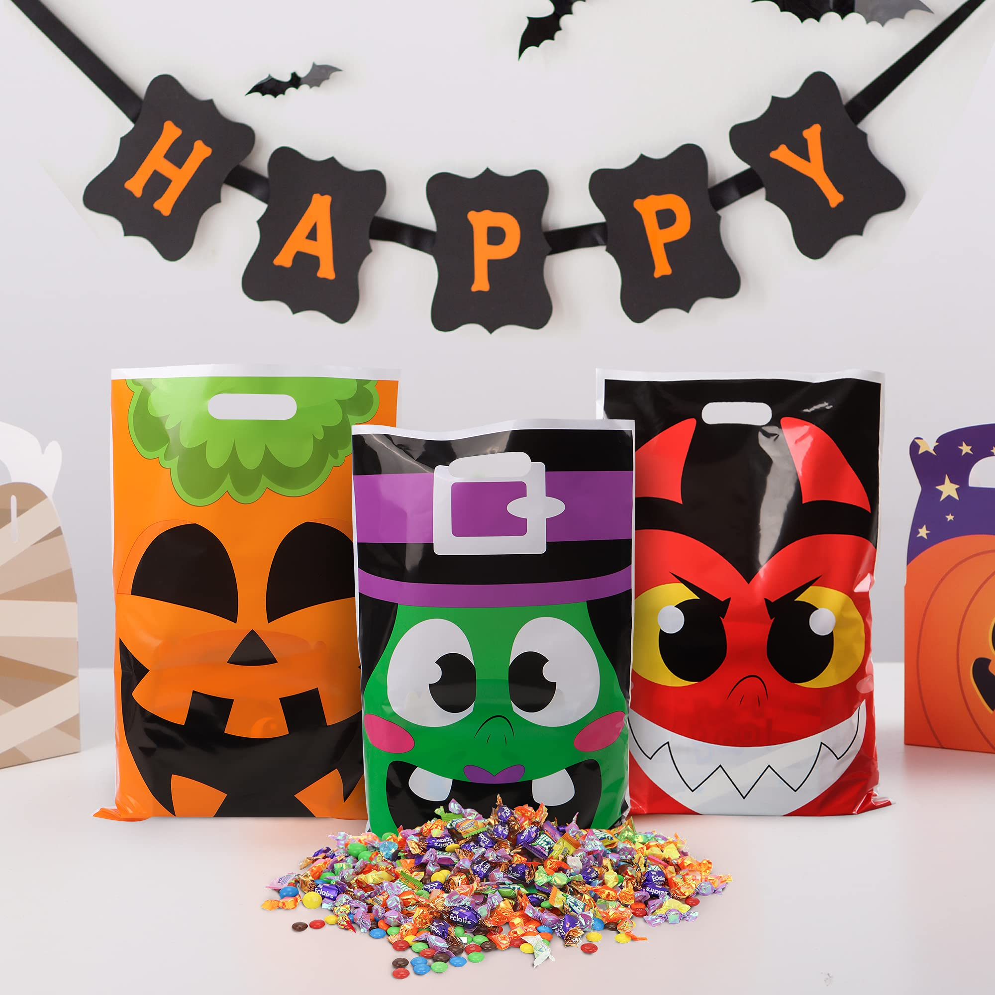 Halloween Characters Goodie Bag, 72 Pcs - Image 2