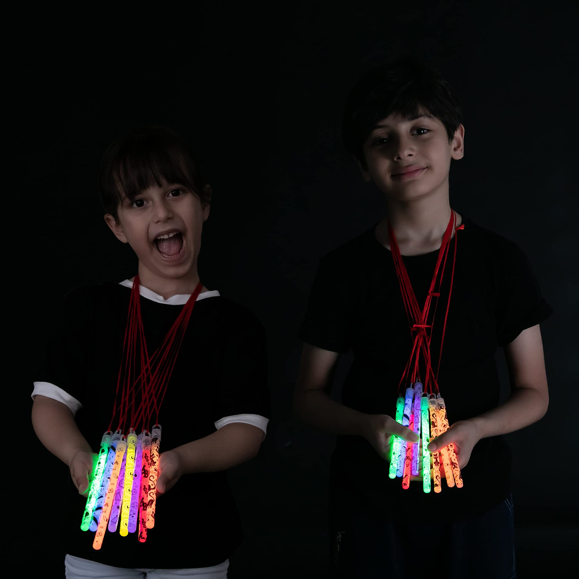 Hanging Wands Glowsticks, 24 Pcs - Image 2